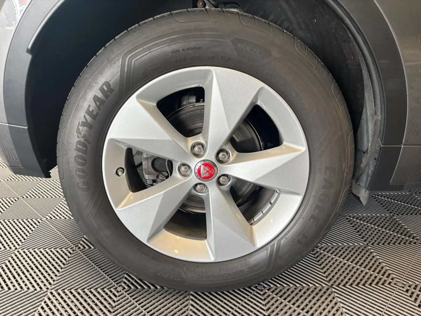 E-Pace P200 R-Dynamic S AWD *BlackPack-VirtCo*