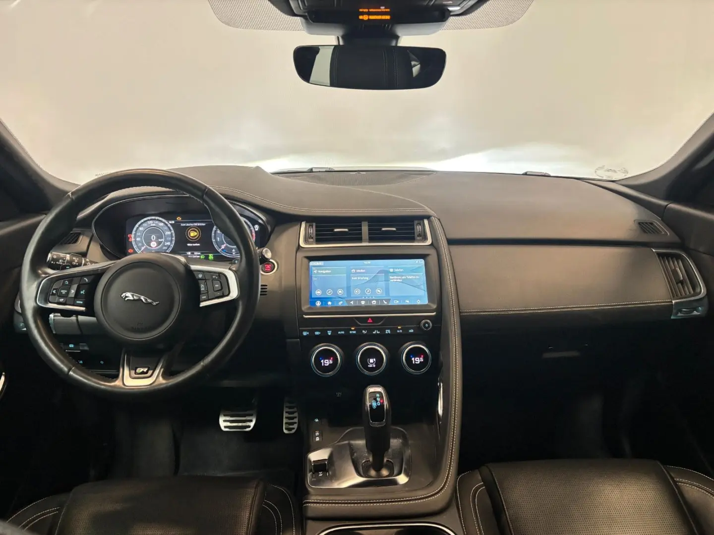 E-Pace P200 R-Dynamic S AWD *BlackPack-VirtCo*