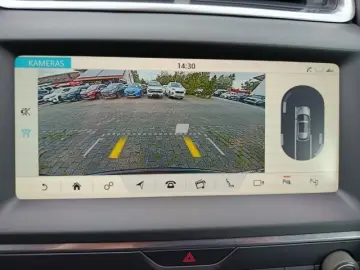 E-PACE  AW D240 R-Dynamic SE