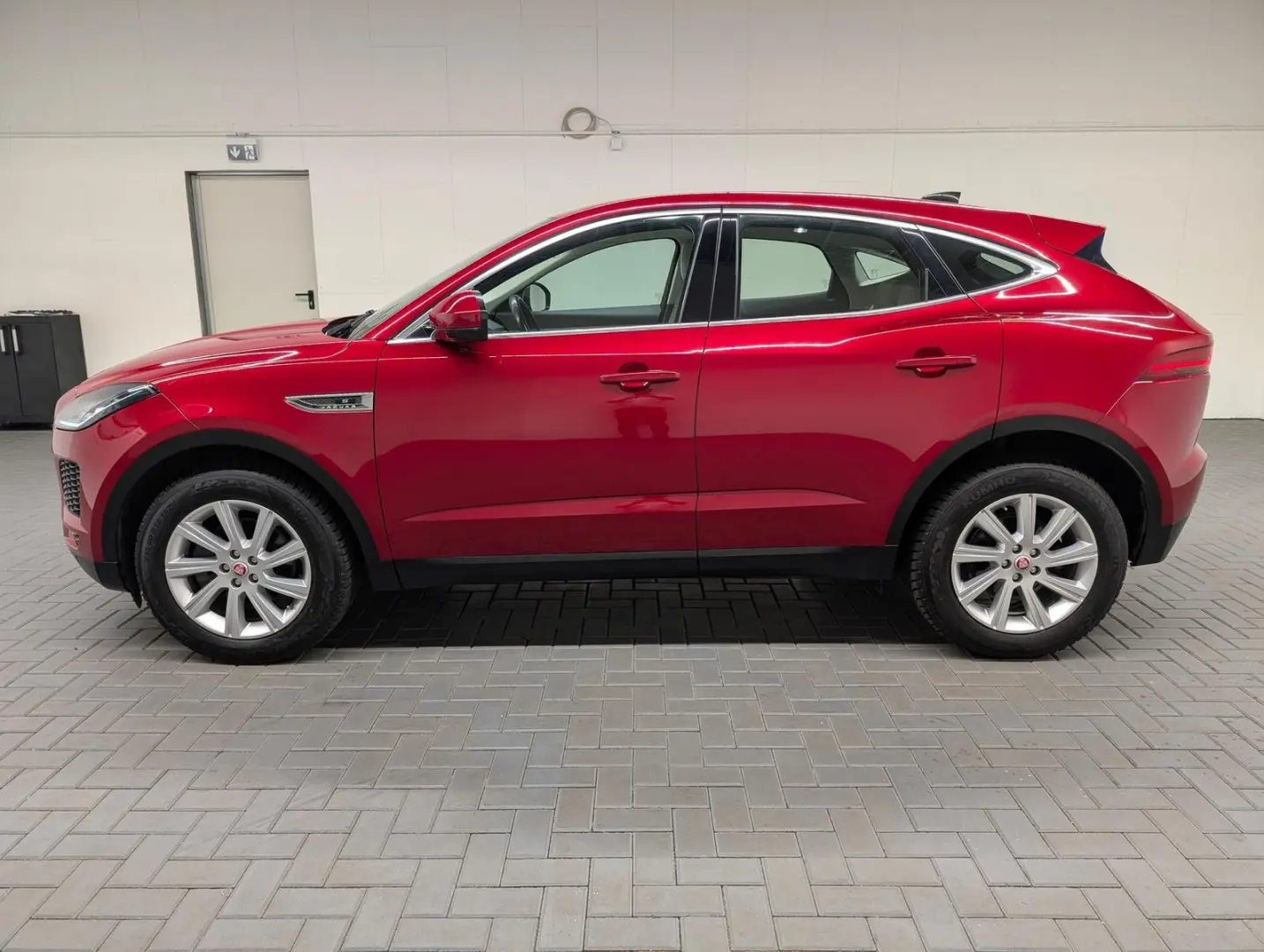 E-Pace S AWD LED/Navi/Meridian/SHZ/Kam/el.Heck/1