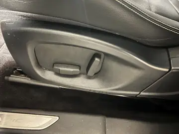 E-Pace AWD*R-Dynamic S* LED-ACC-R.KAM-PANO-19