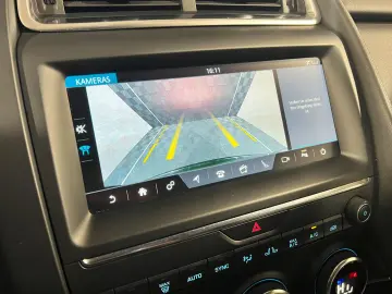 E-Pace AWD*R-Dynamic S* LED-ACC-R.KAM-PANO-19
