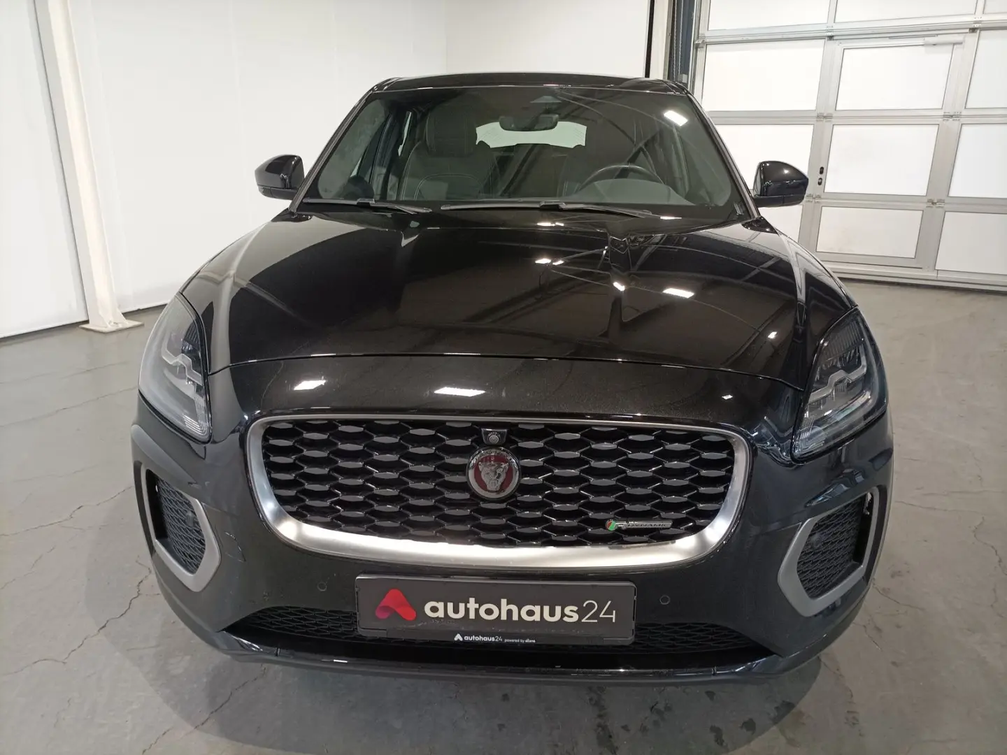 E-PACE P160 R-Dynamic S LED|Navi|PDC|360°|Sitzhz