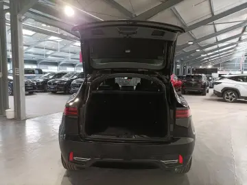 E-PACE P160 R-Dynamic S LED|Navi|PDC|360°|Sitzhz