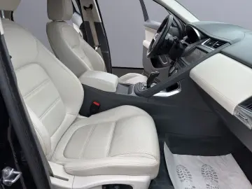 E-Pace SE AWD Automatik/RFK/Leder/AHK/Spur