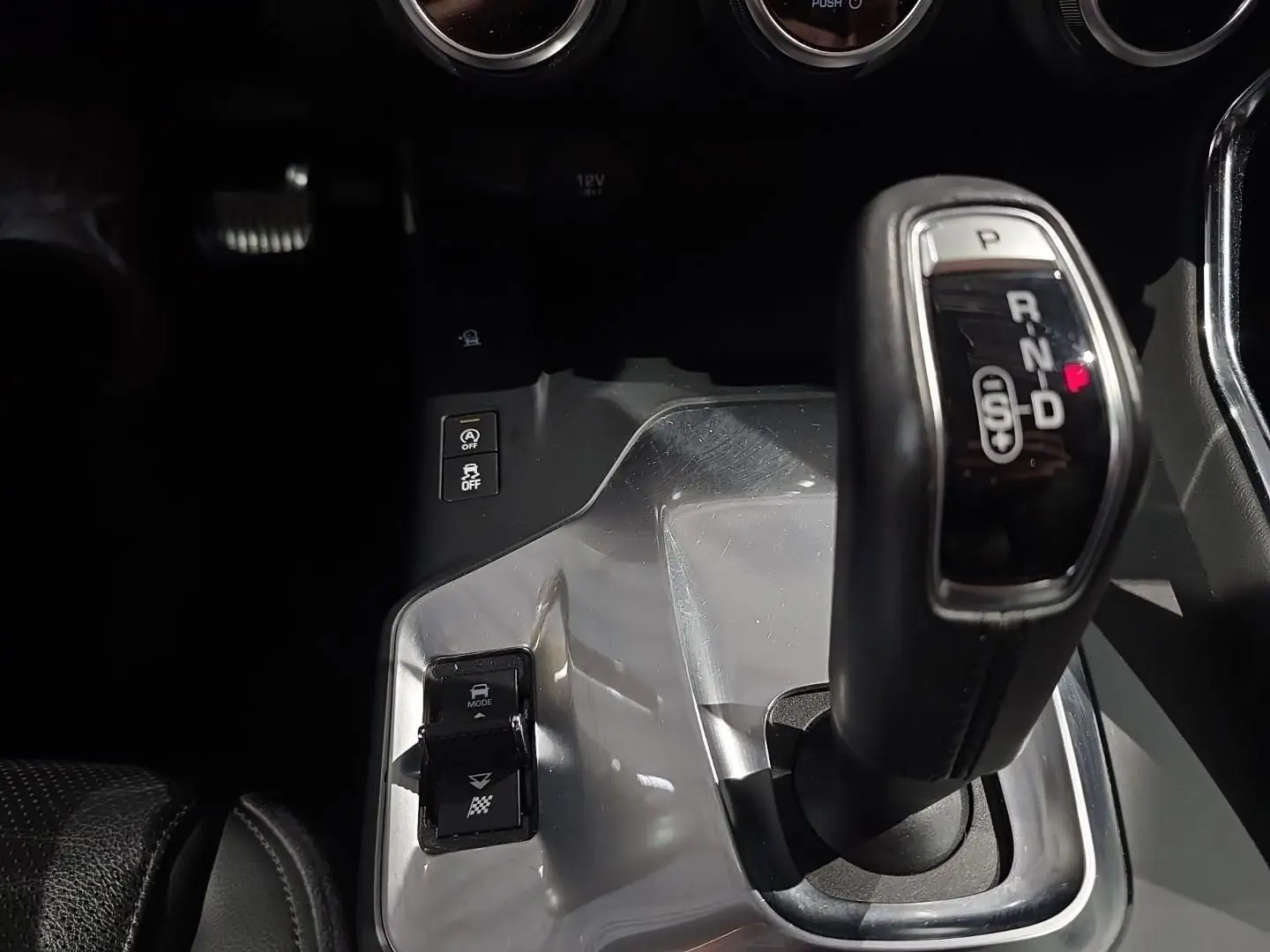E-Pace SE AWD P200 Matrix-LED Leder Meridian