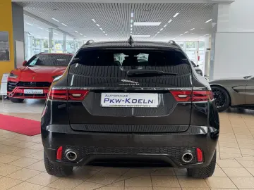 E-PACE P250 AWD R-DYNAMiC *NAVi*KAMERA*LED*SPuR*