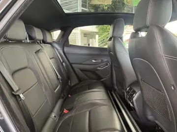 E-PACE P250 AWD R-DYNAMiC *NAVi*KAMERA*LED*SPuR*
