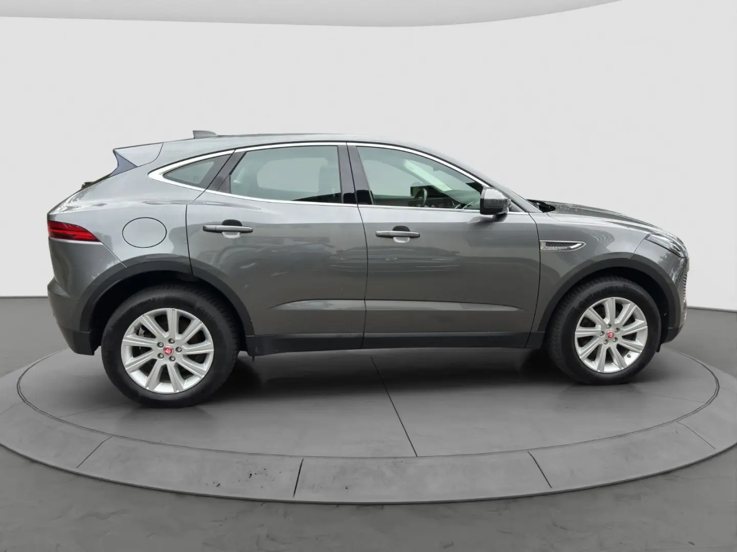 E-PACE S AWD Leder/Pano/Navi/Kamera+2xPDC+++