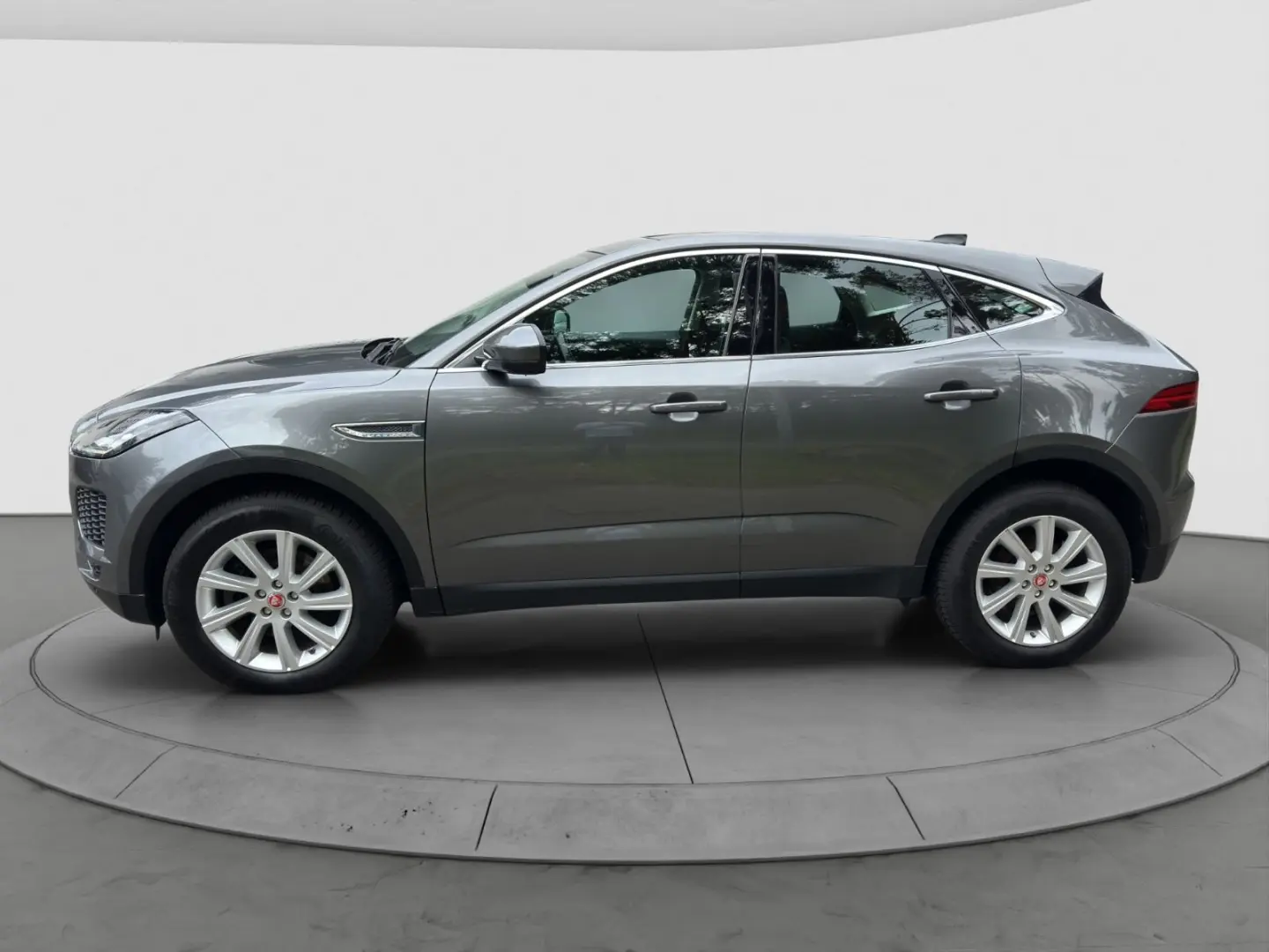 E-PACE S AWD Leder/Pano/Navi/Kamera+2xPDC+++