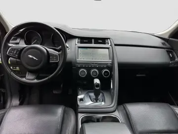 E-PACE S AWD Leder/Pano/Navi/Kamera+2xPDC+++