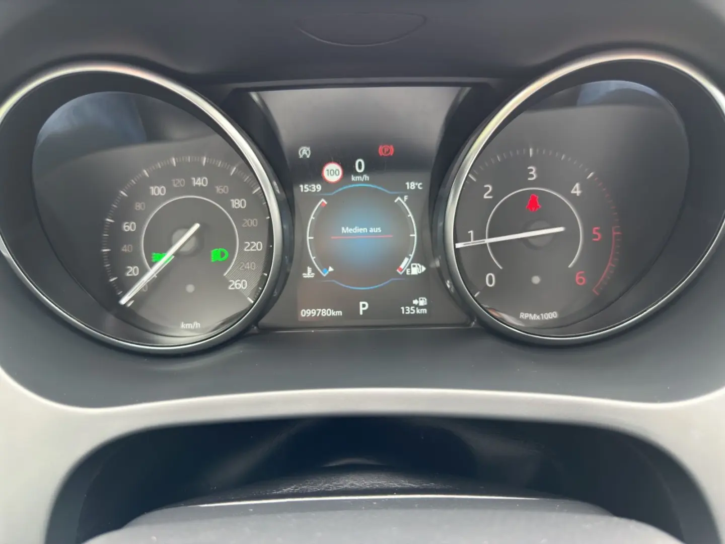 E-PACE S AWD Leder/Pano/Navi/Kamera+2xPDC+++