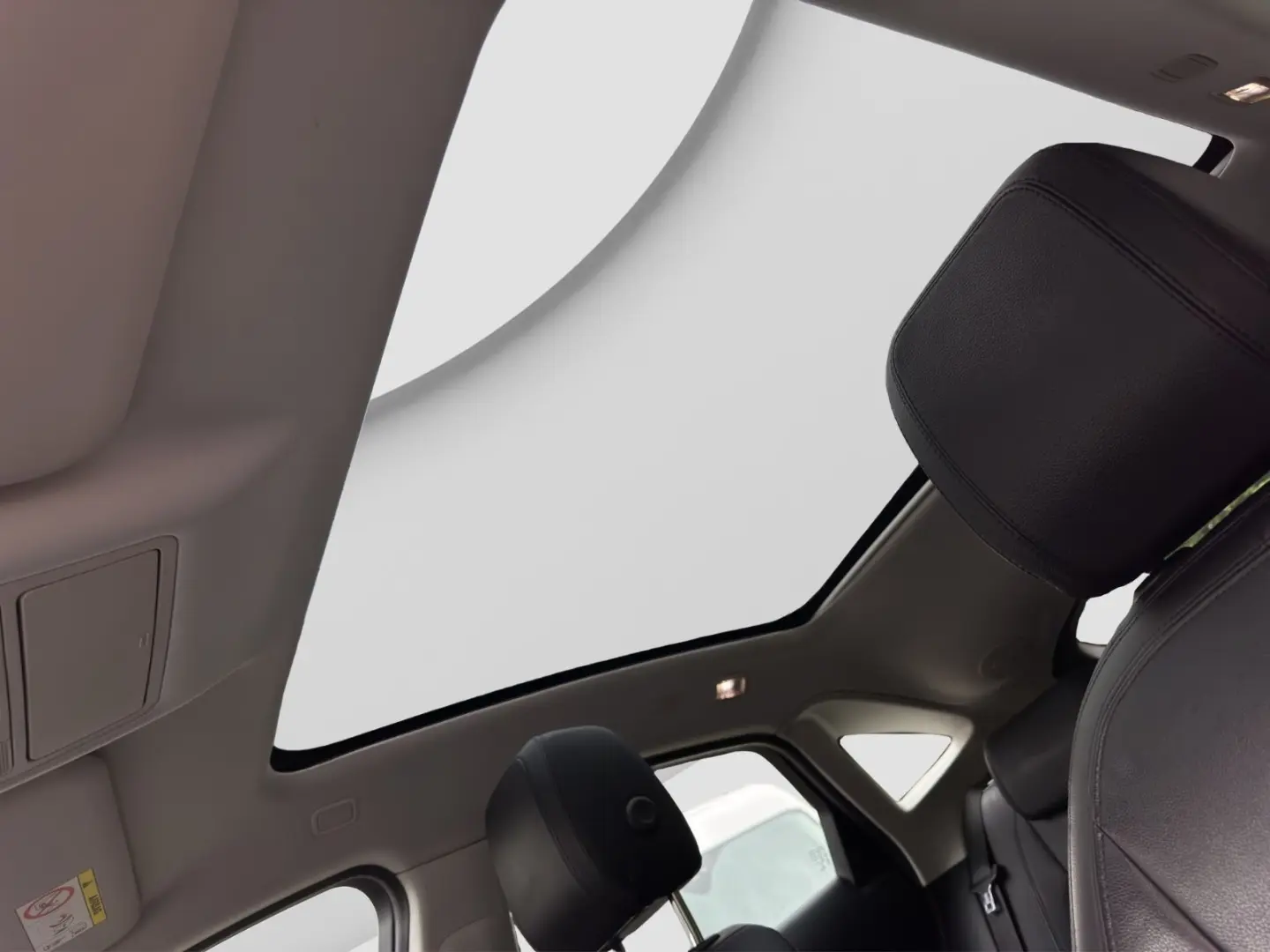 E-PACE S AWD Leder/Pano/Navi/Kamera+2xPDC+++