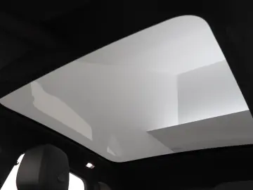 E-Pace P200 AWD Premium Edition | panorama dach