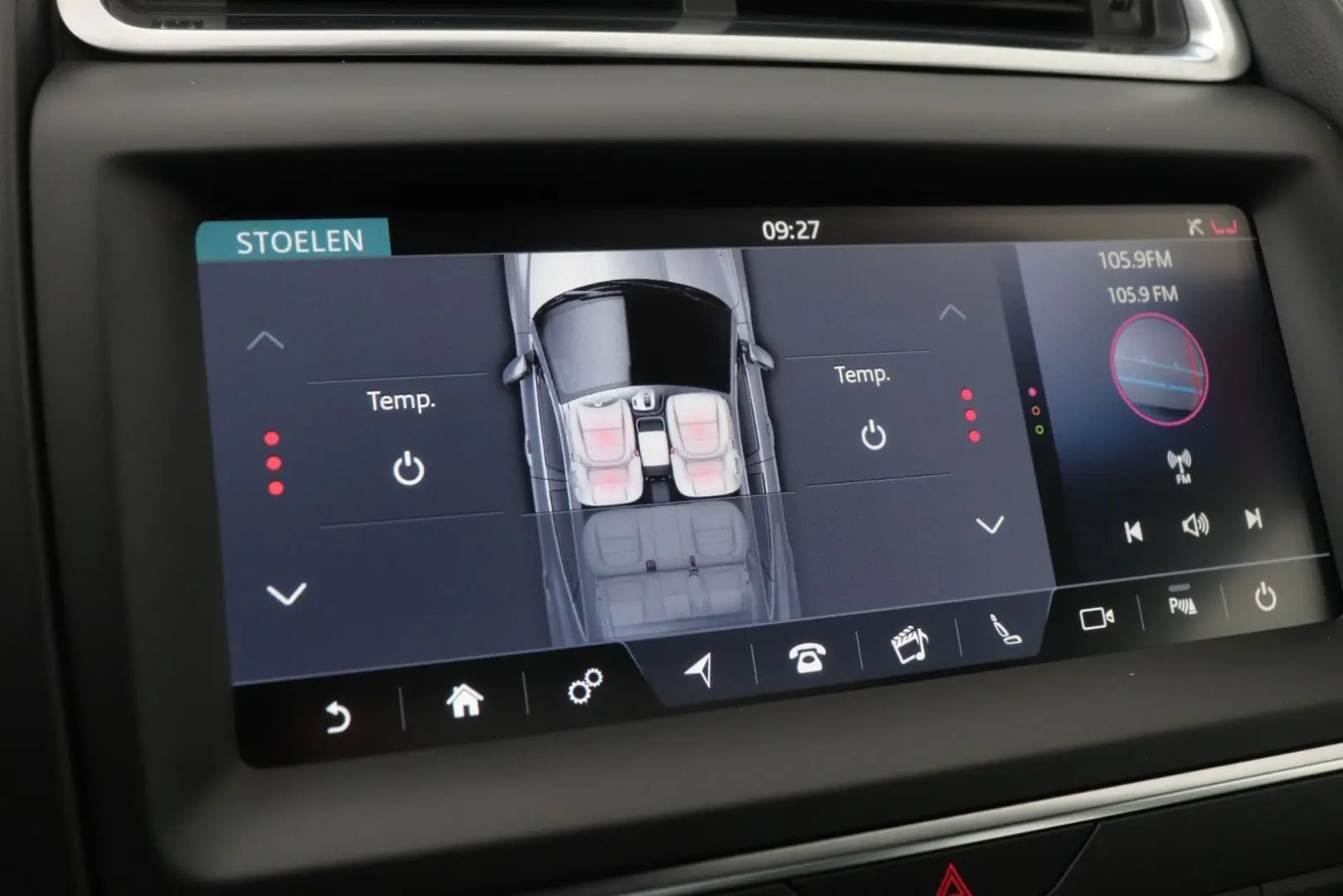 E-Pace P200 AWD Premium Edition | panorama dach