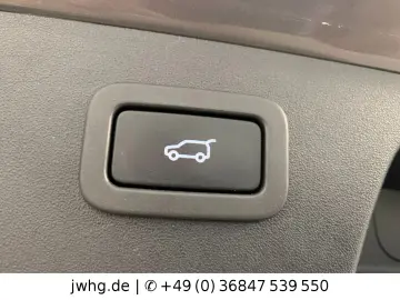 E-PACE R-Dynamic SE AWD Hybrid LED+ 19