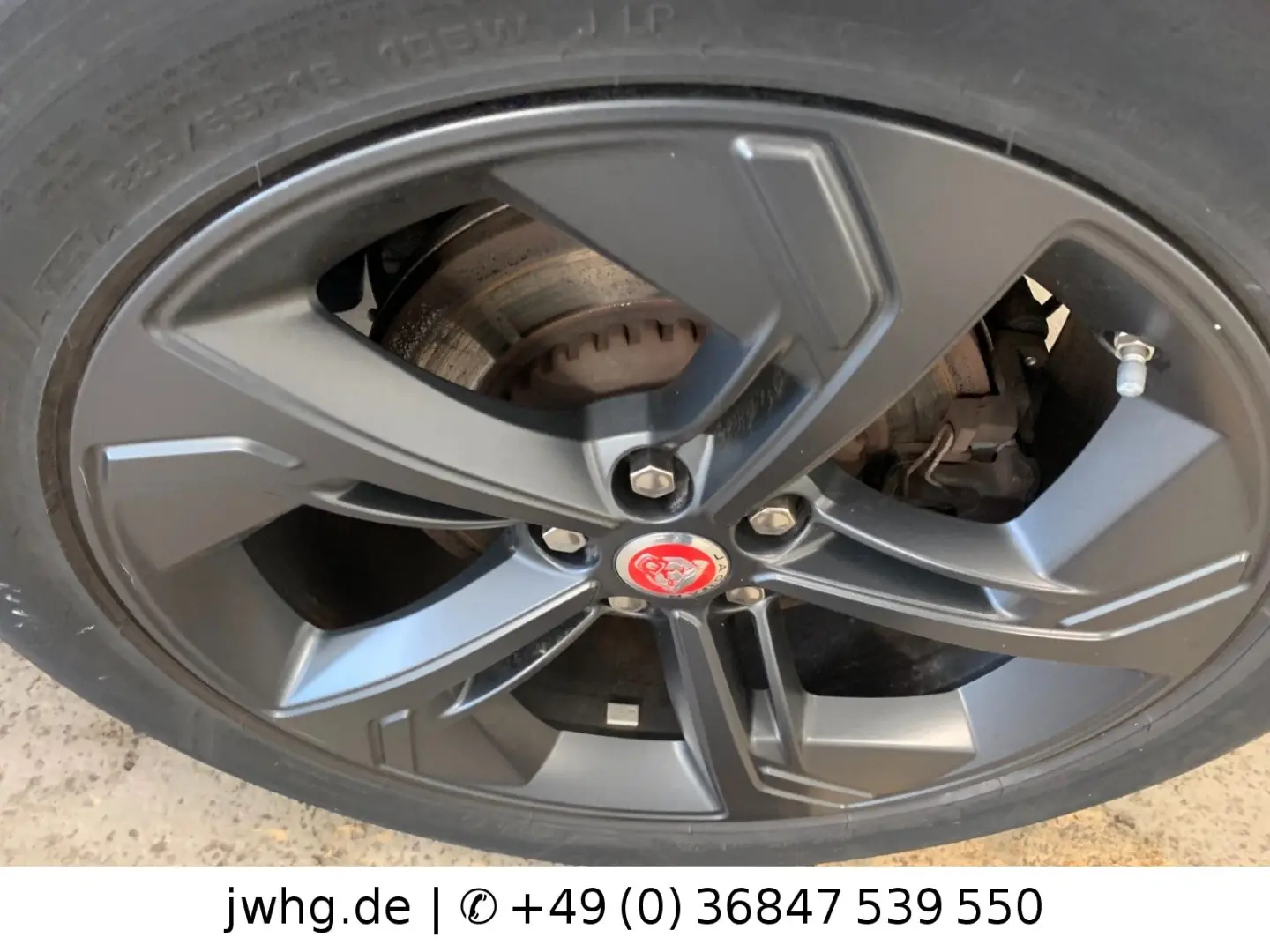 E-PACE R-Dynamic SE AWD Hybrid LED+ 19