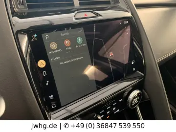 E-PACE R-Dynamic SE AWD Hybrid LED+ 19