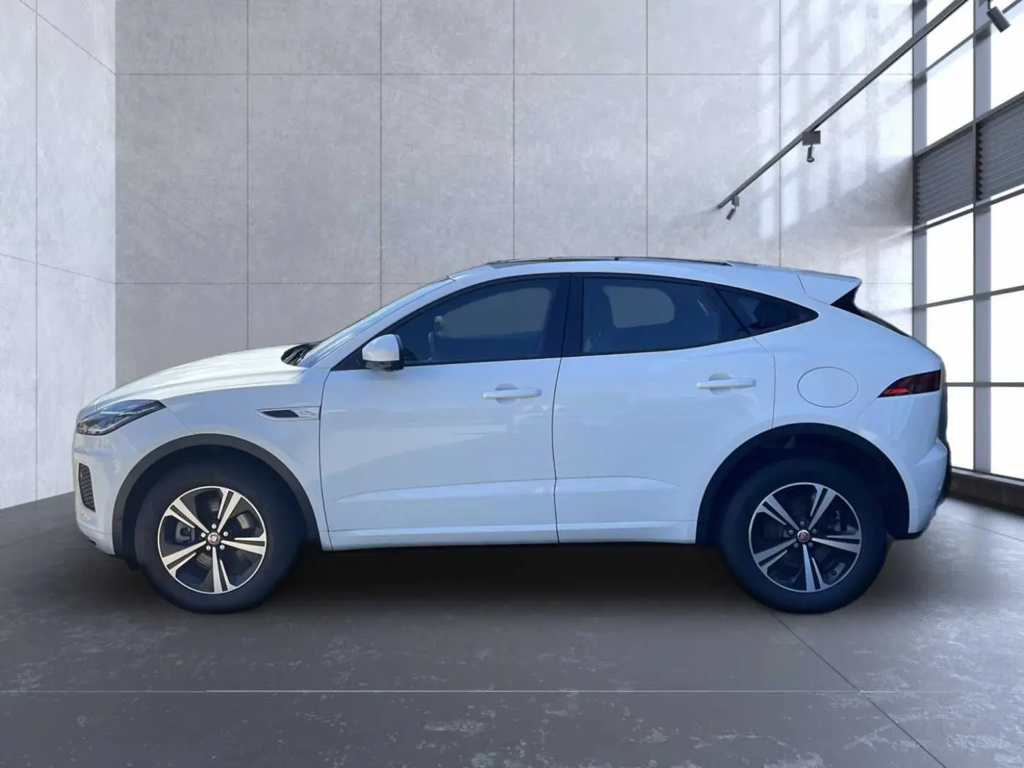 E-Pace Plug-in-Hybrid P300e AWD R-Dynamic S
