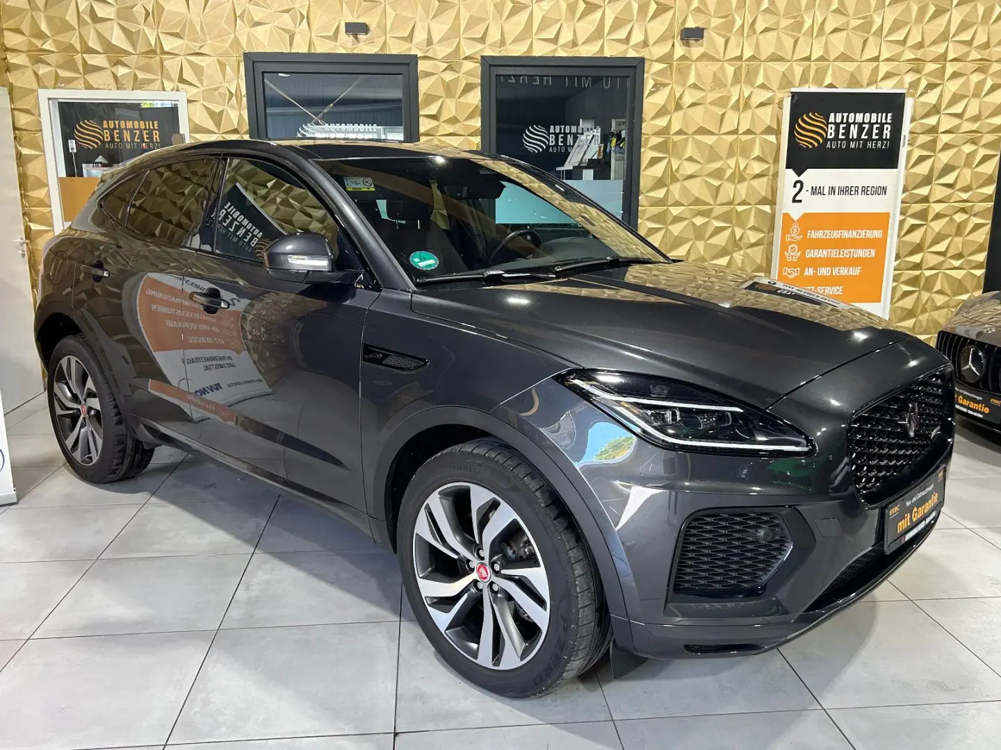 E-Pace E-PACE R-Dynamic HSE AWD/PANO/APPLE/KAMER