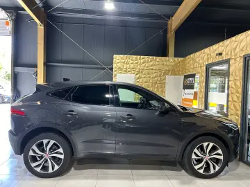 E-Pace E-PACE R-Dynamic HSE AWD/PANO/APPLE/KAMER