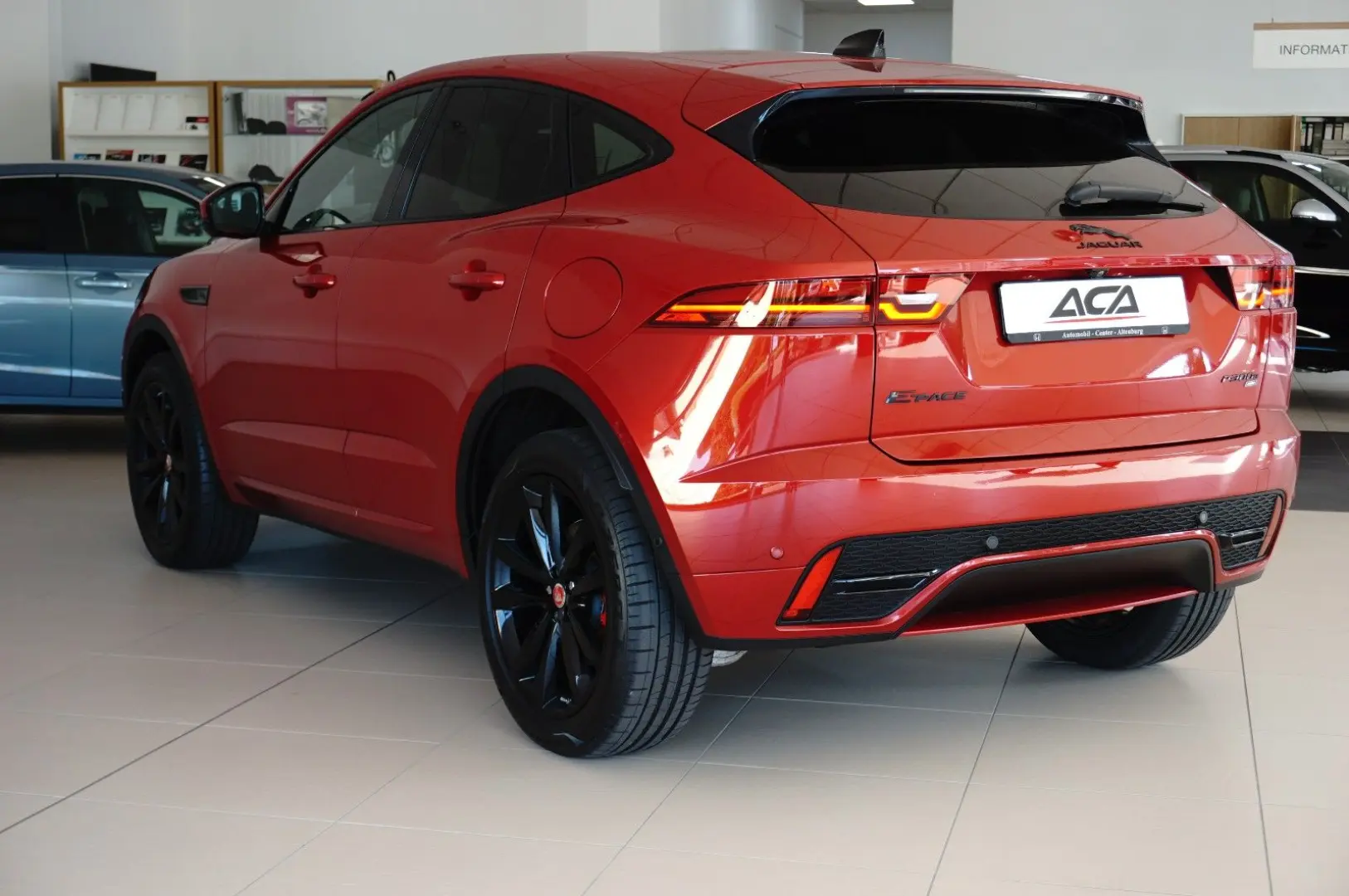 E-Pace P300 e R-Dynamic HSE AWD Plug-In Hybrid