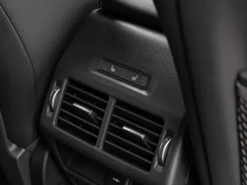 E-Pace P250 AWD R-Dynamic SE