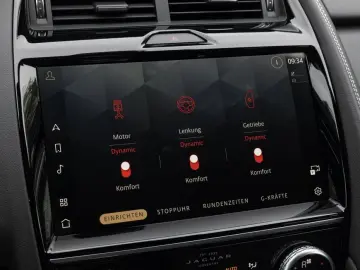 E-Pace P250 AWD R-Dynamic SE