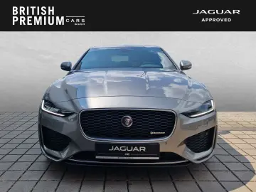 XE R-Dynamic HSE AWD D200 Pano Windsor-Leder