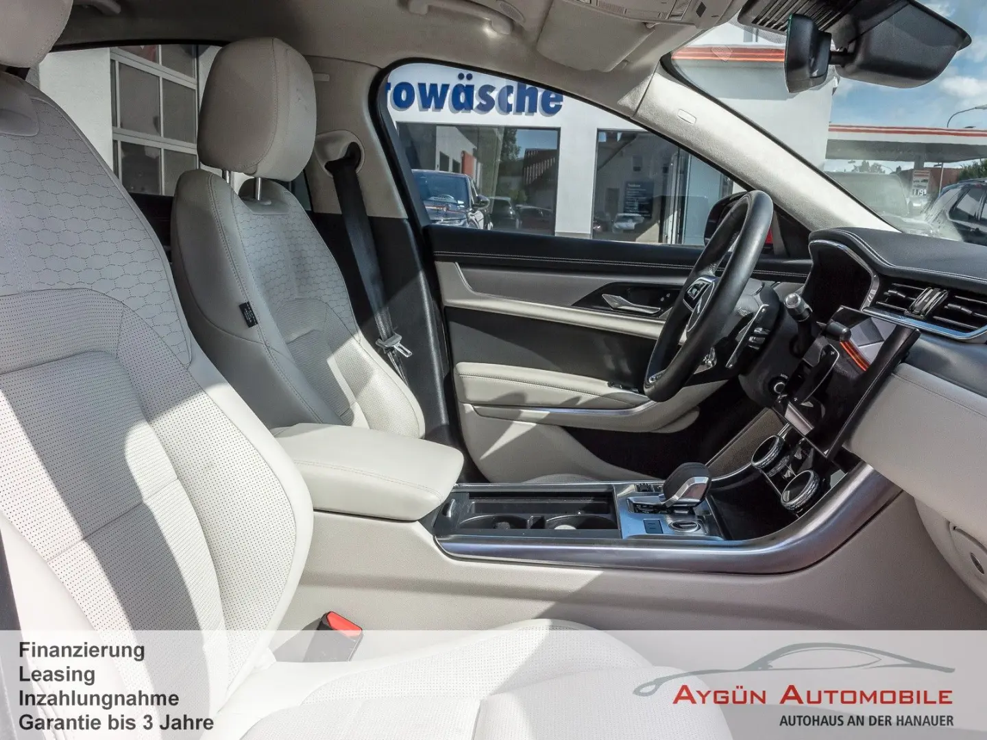 XF P300 AWD R-Dynamic HSE*Massage*Pixel-LED*
