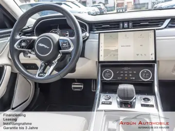 XF P300 AWD R-Dynamic HSE*Massage*Pixel-LED*