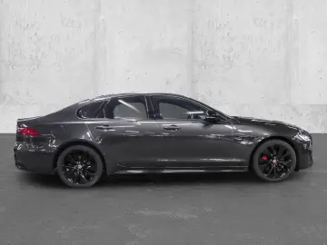 XF R-Dynamic Black D200 Mild-Hybrid EU6d Navi Le
