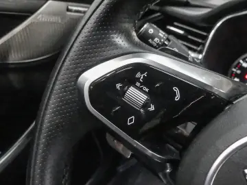 XF R-Dynamic Black D200 Mild-Hybrid EU6d Navi Le