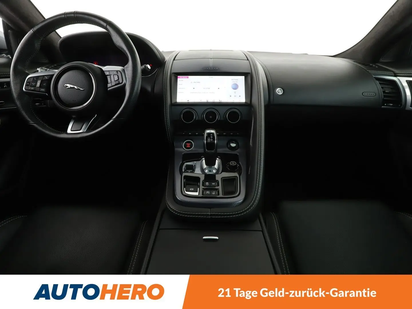 F-TYPE P300 R-Dynamic Black Aut.*PANO*LED*CAM*
