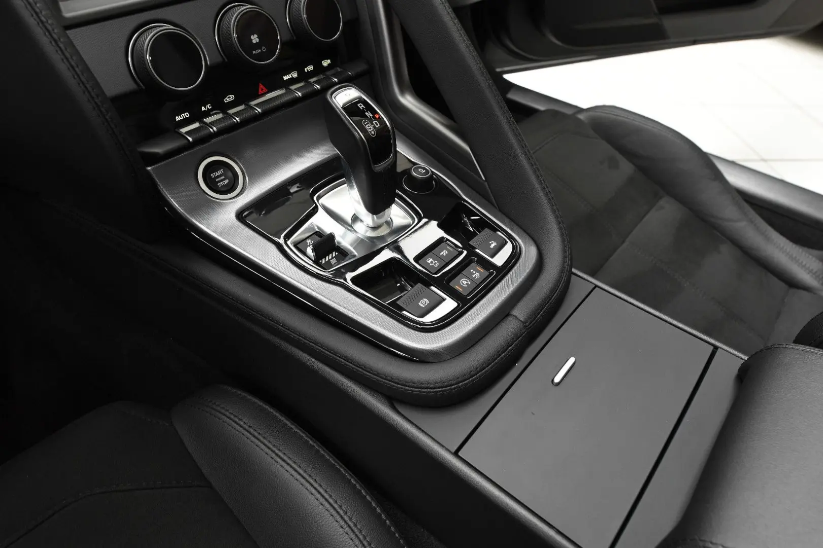 F-Type Cabrio *Jaguar Approved bis 2028*