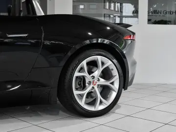 F-Type Cabrio *Jaguar Approved bis 2028*