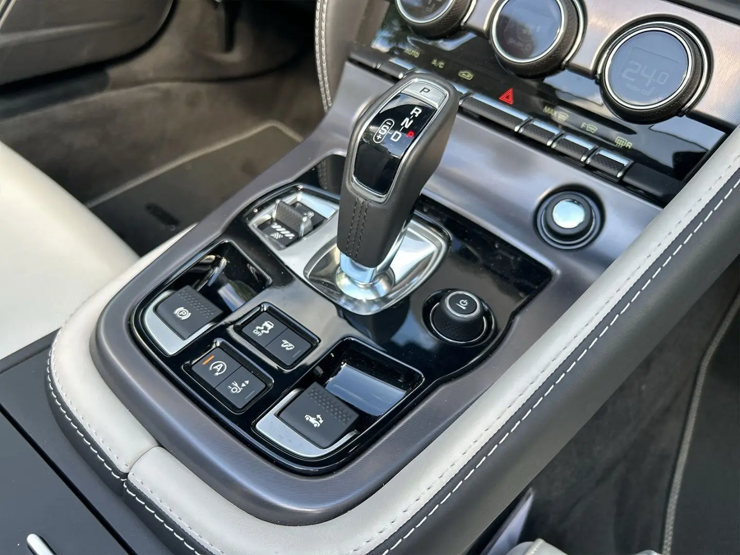 F-Type Cabrio P575 AWD R75 Pixel LED Scheinwerfe