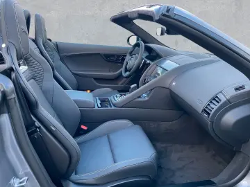 F-Type  P575 AWD  R75 V8 Cabriolet