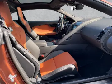 F-Type  P575 R V8 Coupe Spiced Copper Edition