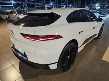 I-PACE S AWD LED R.Cam Standheiz. Navi ACC PDC 