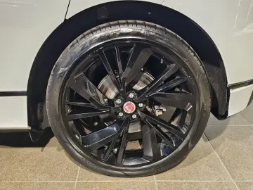 I-PACE S AWD LED R.Cam Standheiz. Navi ACC PDC 