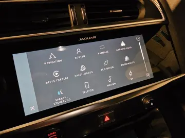 I-PACE S AWD LED R.Cam Standheiz. Navi ACC PDC 