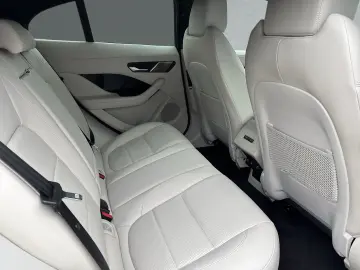 I-Pace EV400 S 20