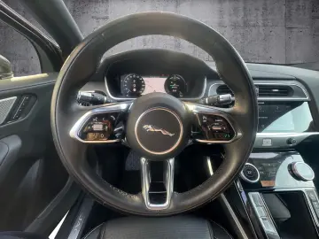 I-Pace EV400 S Luftfederung StandHZG ACC Kamera