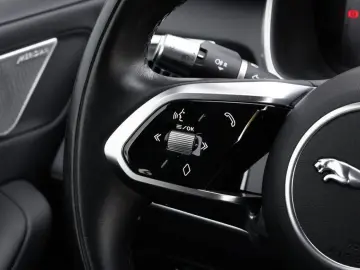 I-Pace EV400 AWD S