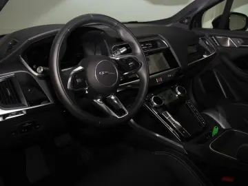 I-Pace EV400 AWD S LED Standhzg. RFK Tempomat