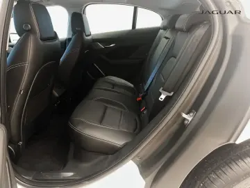 I-Pace EV400 AWD S