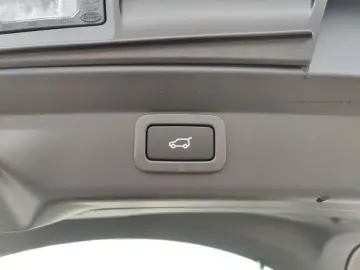I-Pace EV400 AWD S