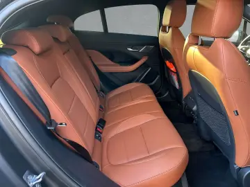 I-Pace EV400 AWD R-DYNAMIC HSE Winterpaket