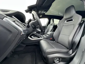 I-Pace EV400 R-Dynamic HSE